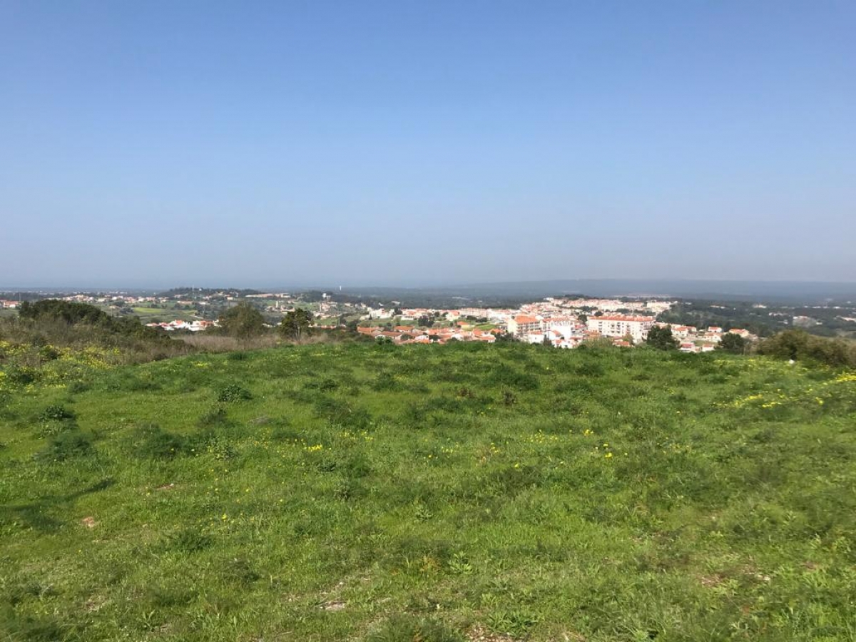 Land for sale in Sesimbra, Portugal — €950,000